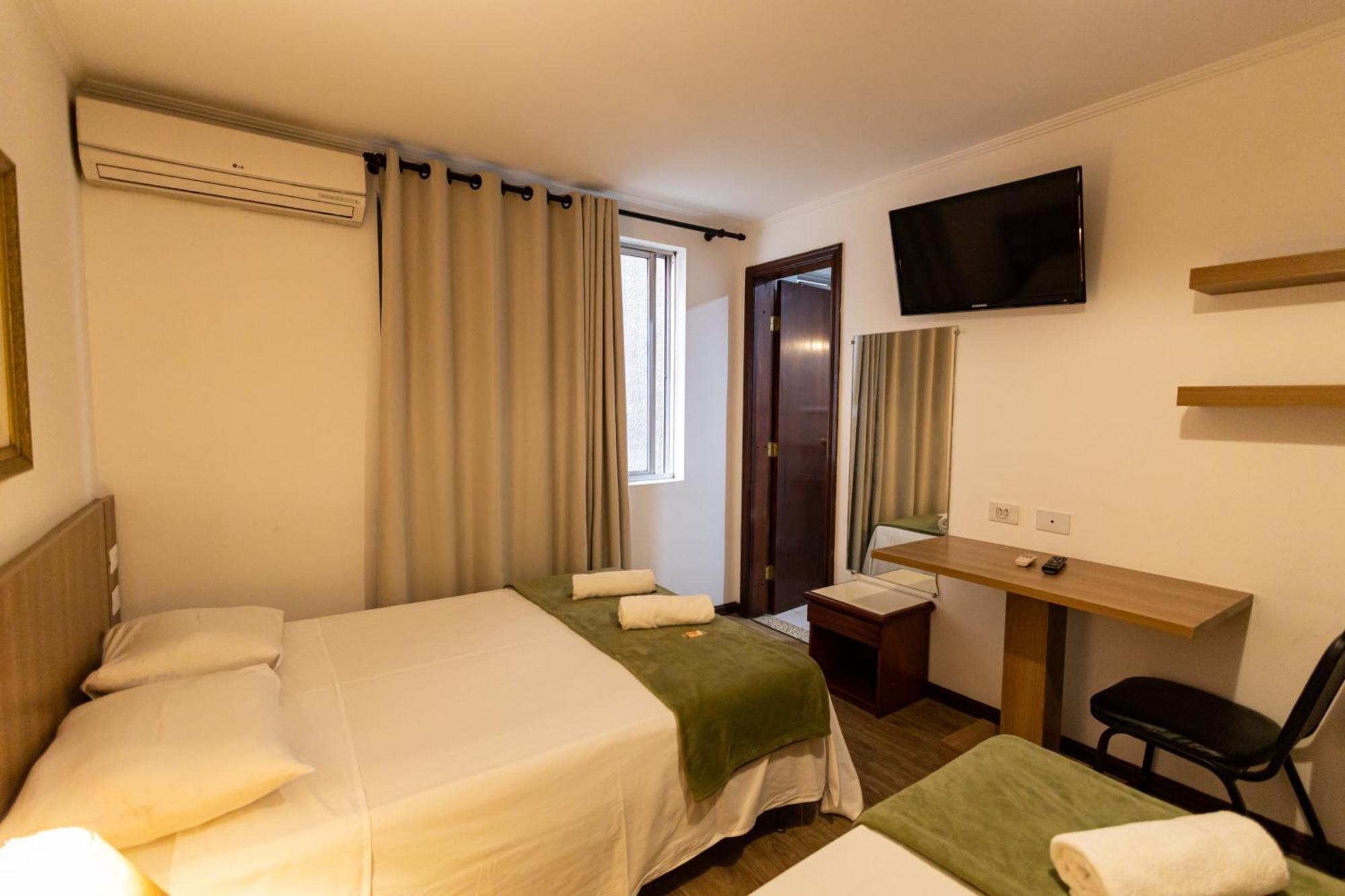 Hotel Golden Star Curitiba Exterior photo
