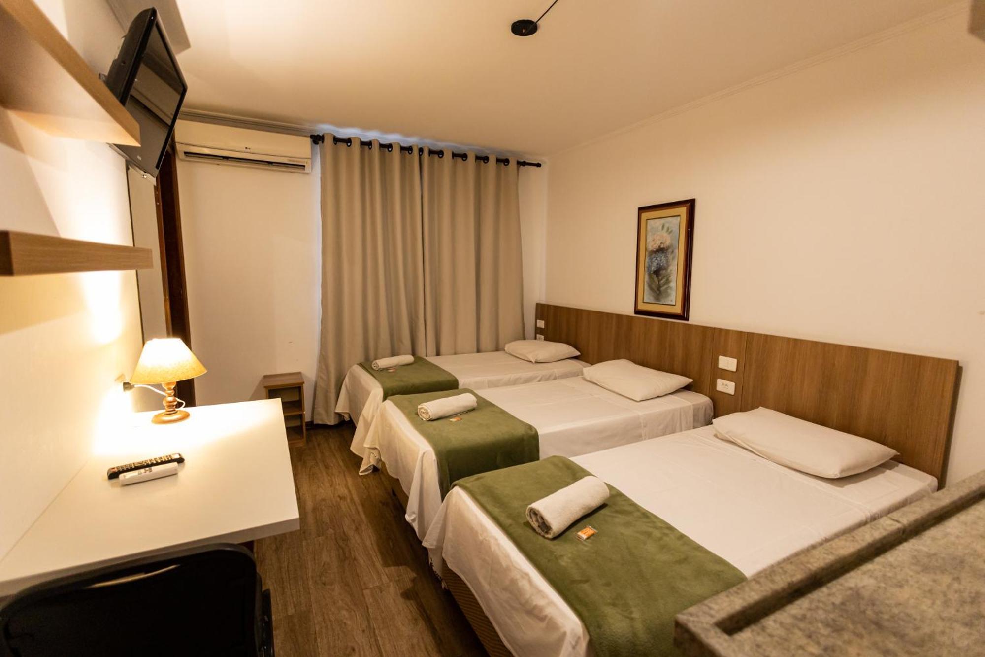 Hotel Golden Star Curitiba Exterior photo