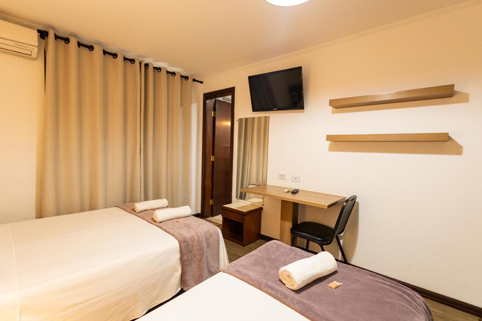 Hotel Golden Star Curitiba Exterior photo