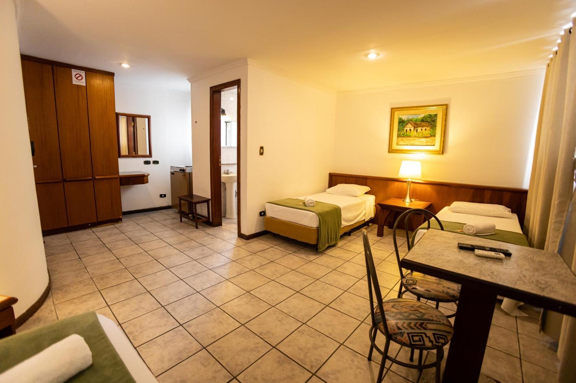 Hotel Golden Star Curitiba Exterior photo