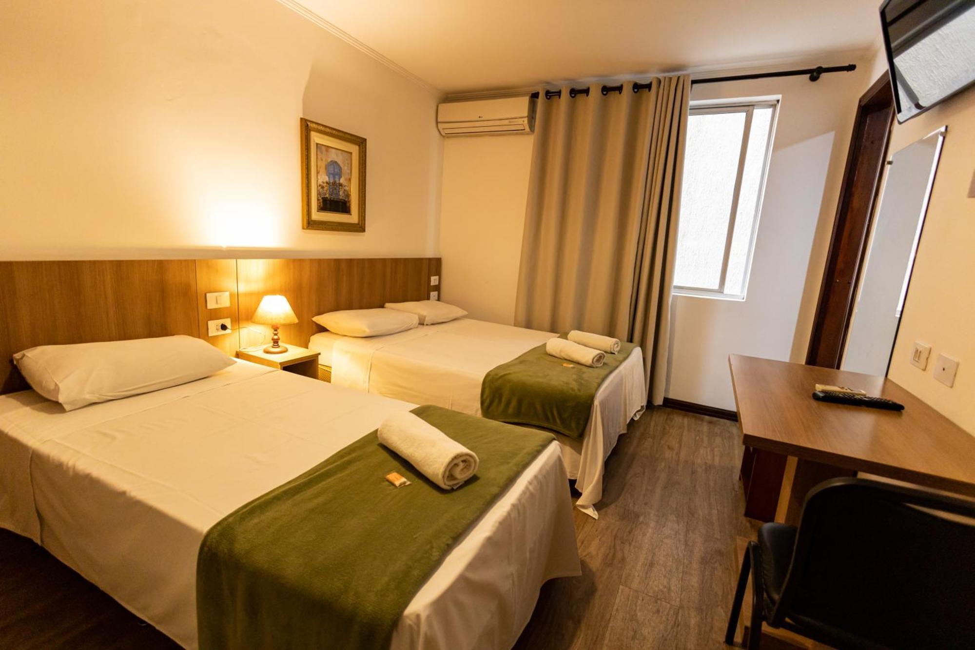 Hotel Golden Star Curitiba Exterior photo