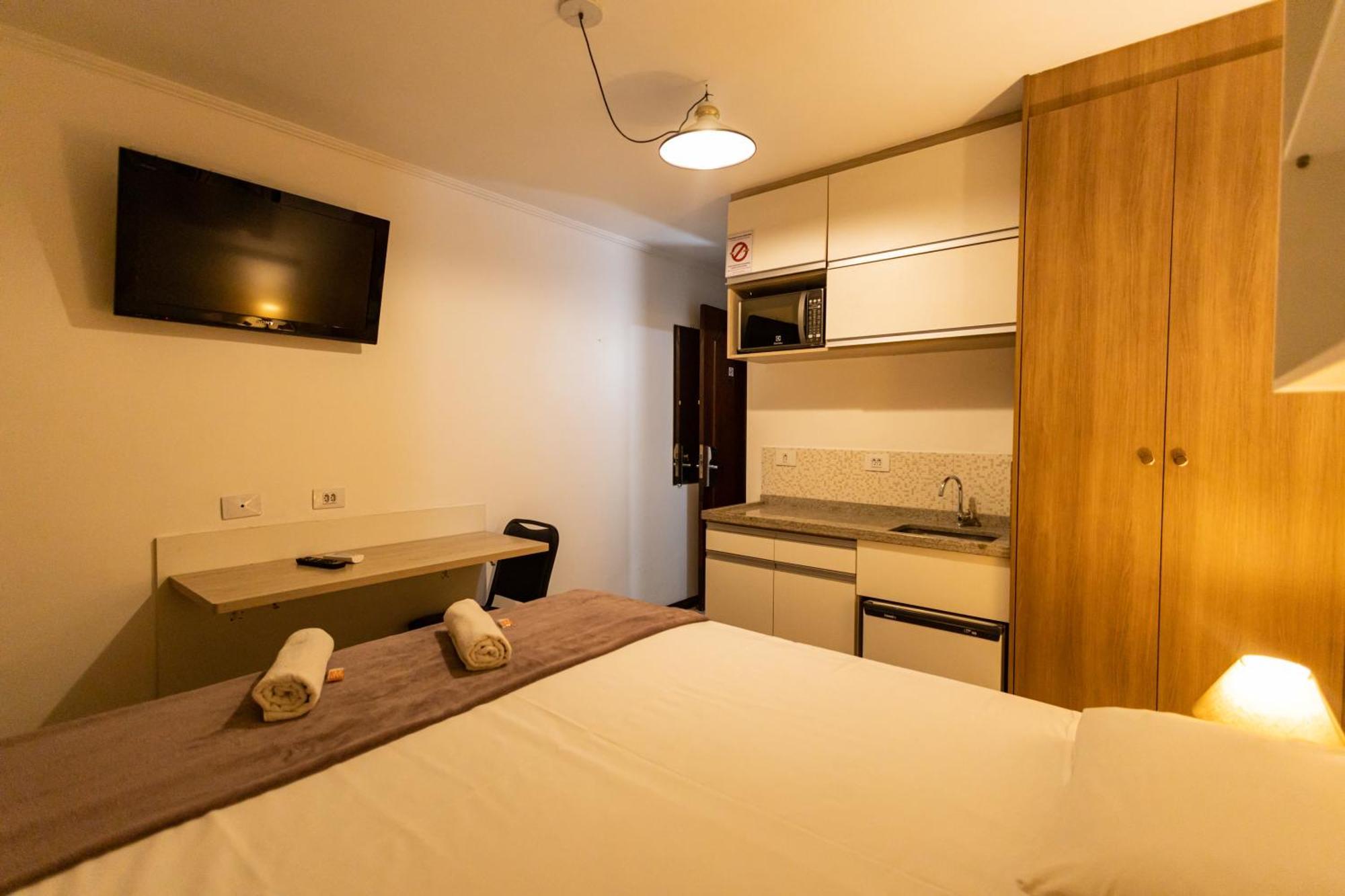 Hotel Golden Star Curitiba Exterior photo